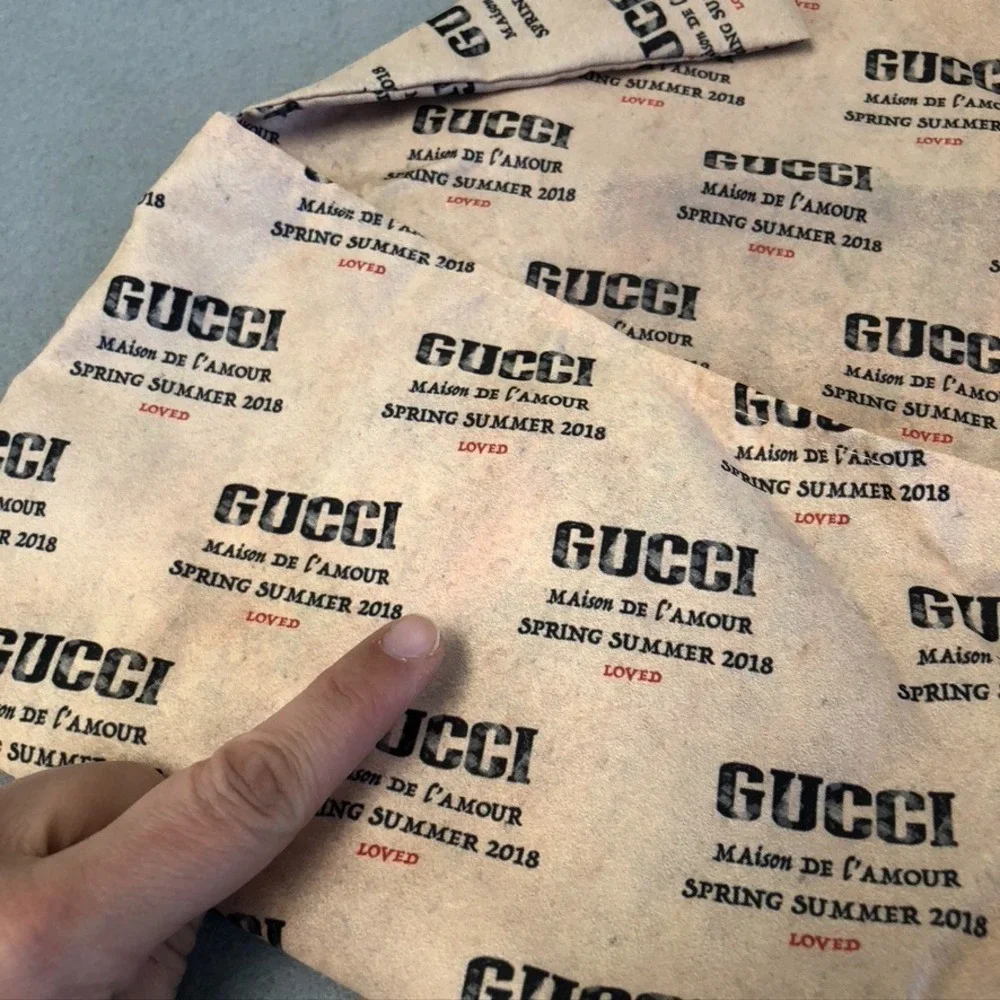 Authentic Gucci Gift Box Dust Bag Beige Black Logo Print 9x5.5x2 Small Rectangle